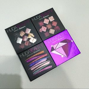Pack of 4 Huda Beauty Eyeshadow Palettes